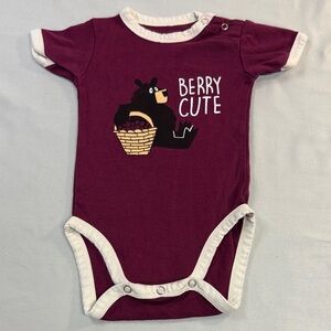 Lazy One - Short Sleeve Maroon Bear Baby Bodysuit Onesie top